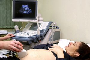 Наблюдение беременных осуществляется в женской консультации