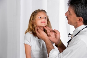 Возможные причины заболевания лимфоузлов на шее у детей
