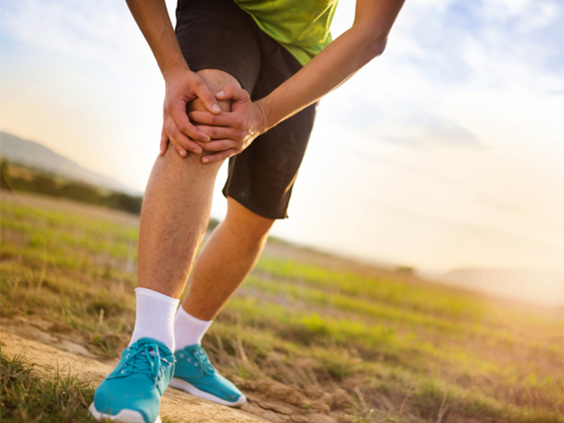 Гимнастика при болях в коленном суставе