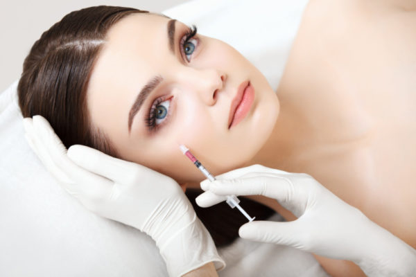 Как убрать синяки под глазами: косметические процедуры от мешков и синяков под глазами